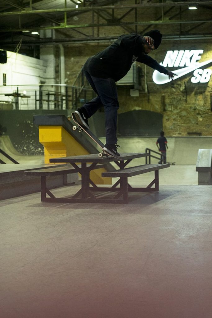 20-shajen-willems-bs-nosebluntslide